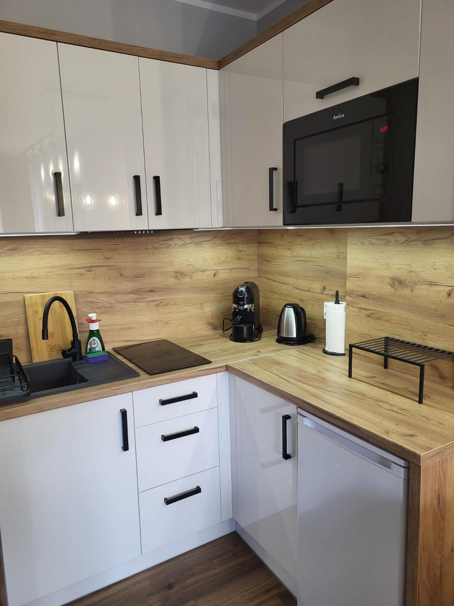 Z Widokiem Apartamenty - Apartamenty Z Widokiem Na Gory I Zewnetrzna Balia 스클라르스카포렘바 외부 사진